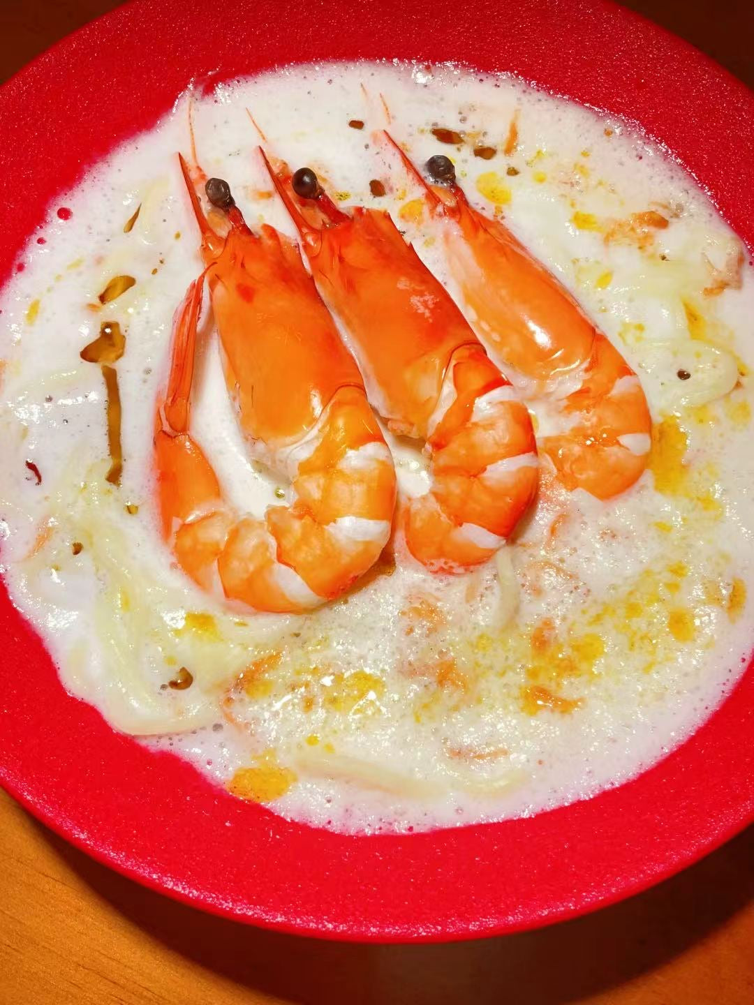 白灼生猛海蝦 × 野生岩礁魚貝湯拉麵